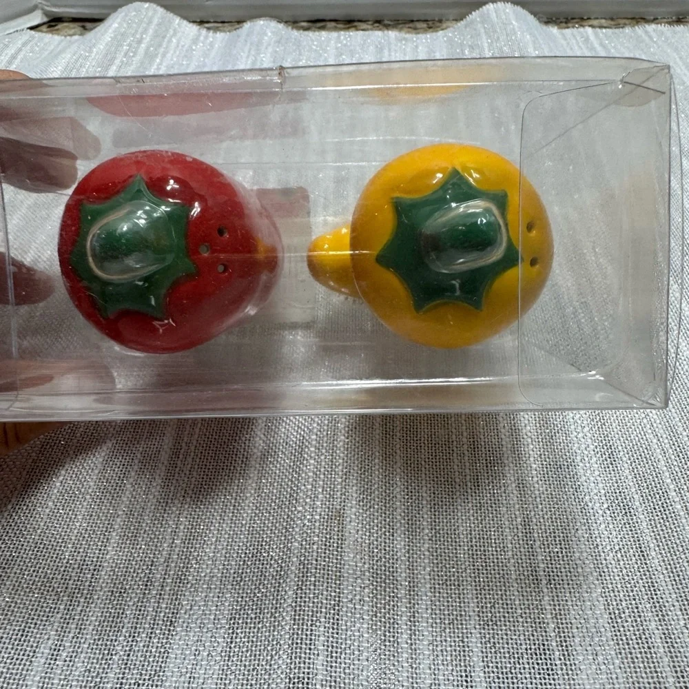 Salt and pepper, shakers, jalapeño, yellow, and red new in the package 3.75”